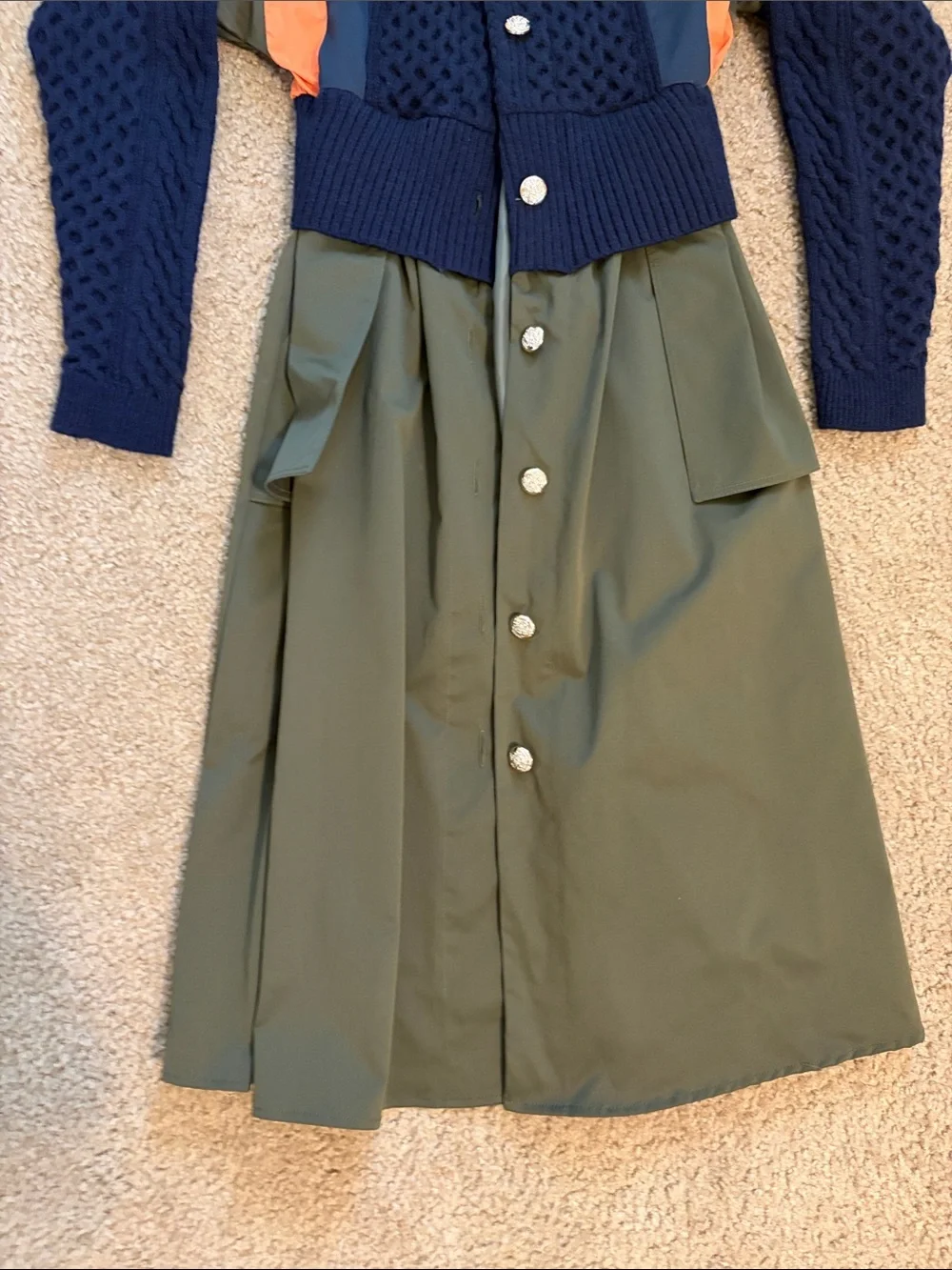 Dress - Picture 3 of 7